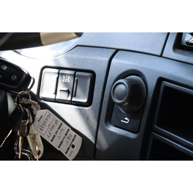 2017 داف XF 440-46889418