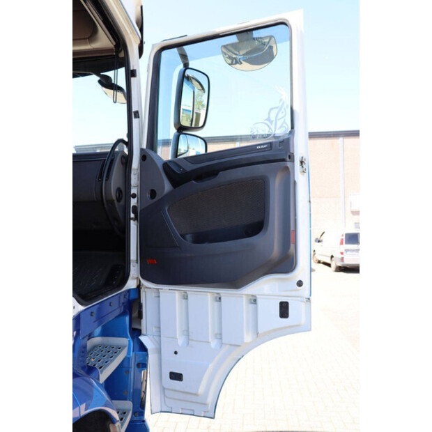 2017 داف XF 440-46889430