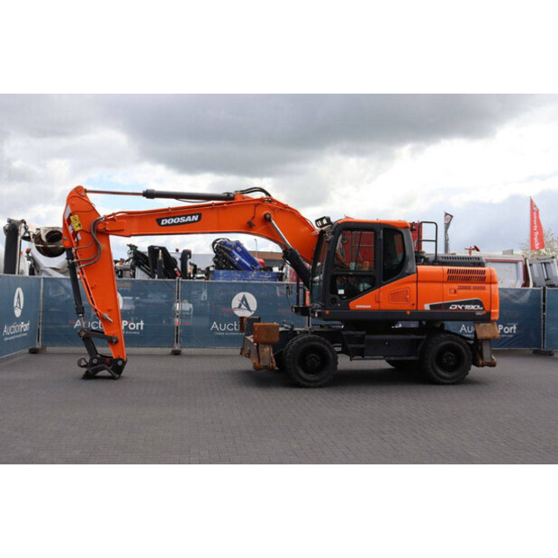 2021 Doosan DX190W-5-46889481