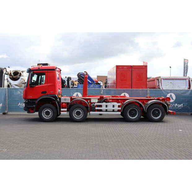 2018 مرسيدس بنز Arocs-46889537