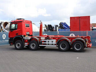 2018-mercedes-benz-arocs-1448848-46889538