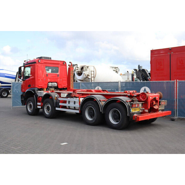 2018 مرسيدس بنز Arocs-46889539