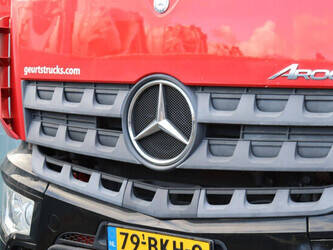 2018-mercedes-benz-arocs-1448848-46889546