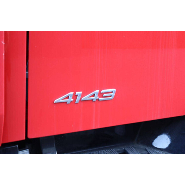 2018 مرسيدس بنز Arocs-46889552