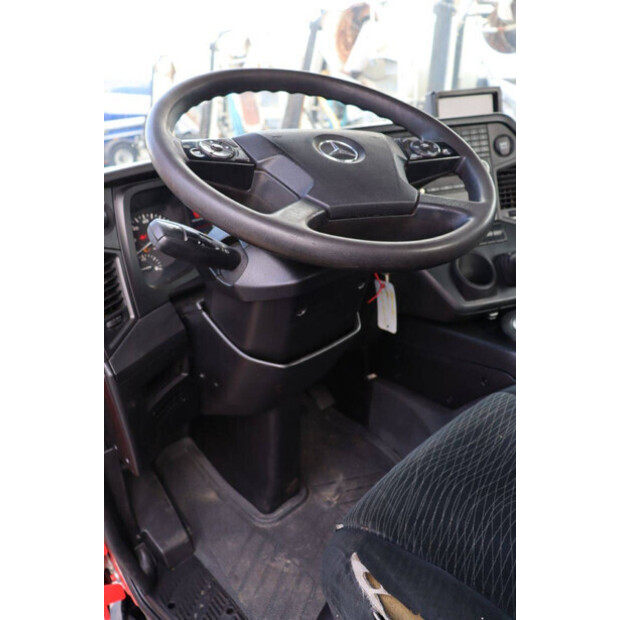 2018 مرسيدس بنز Arocs-46889576