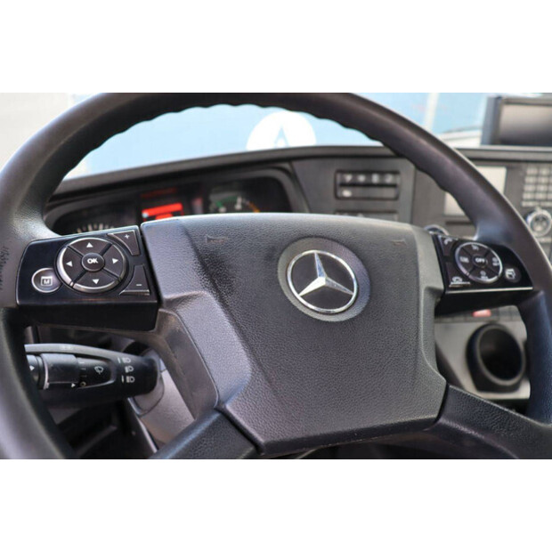 2018 مرسيدس بنز Arocs-46889578