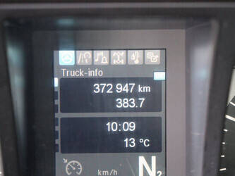 2018-mercedes-benz-arocs-1448848-46889581