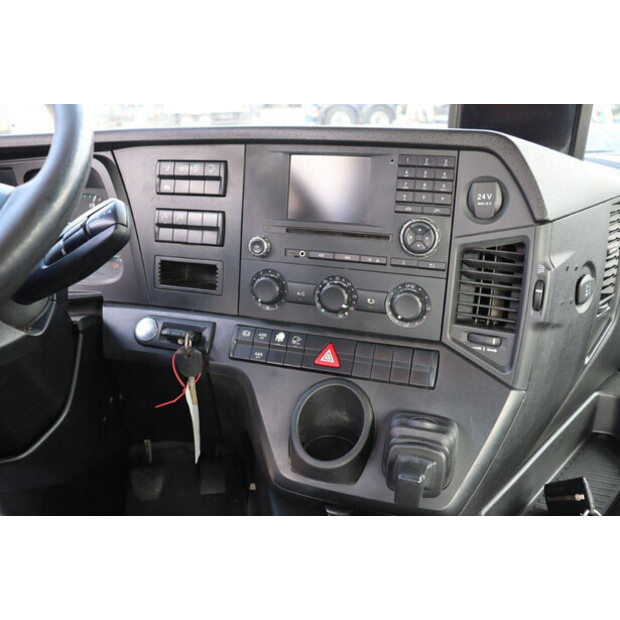 2018 مرسيدس بنز Arocs-46889584