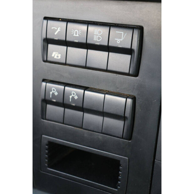 2018 مرسيدس بنز Arocs-46889585