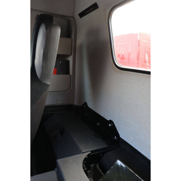 2018 مرسيدس بنز Arocs-46889601