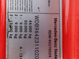 2018-mercedes-benz-arocs-1448848-46889602