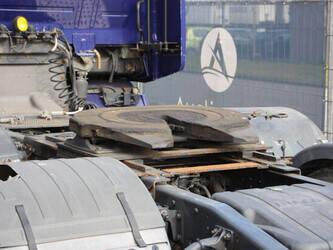 2014-iveco-stralis-460-1448851-46889728