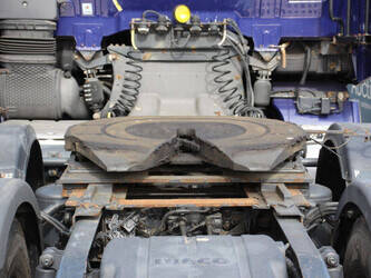 2014-iveco-stralis-460-1448851-46889729