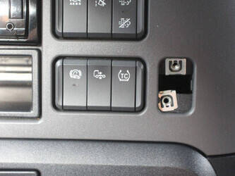 2019-daf-cf-410-1448852-46889806