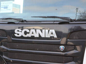 2014-scania-r450-1448854-46889873