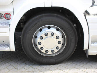 2014-scania-r450-1448854-46889878