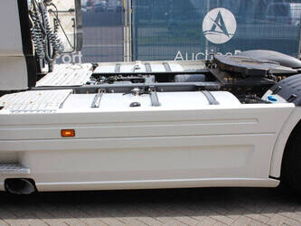 2014-scania-r450-1448854-46889880