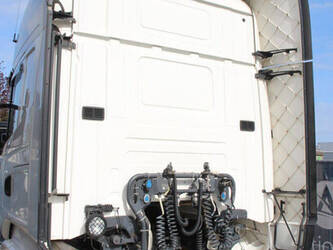 2014-scania-r450-1448854-46889882