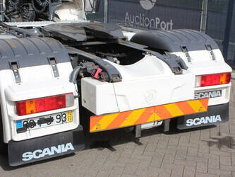 2014-scania-r450-1448854-46889884