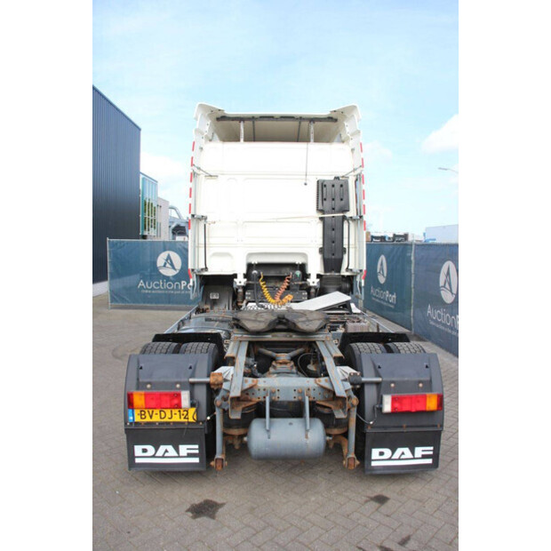 2008 داف XF105-46890012