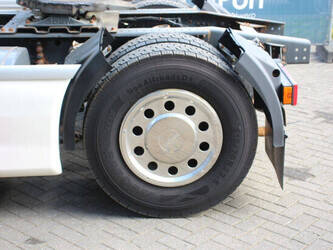 2008-daf-xf105-1448857-46890026