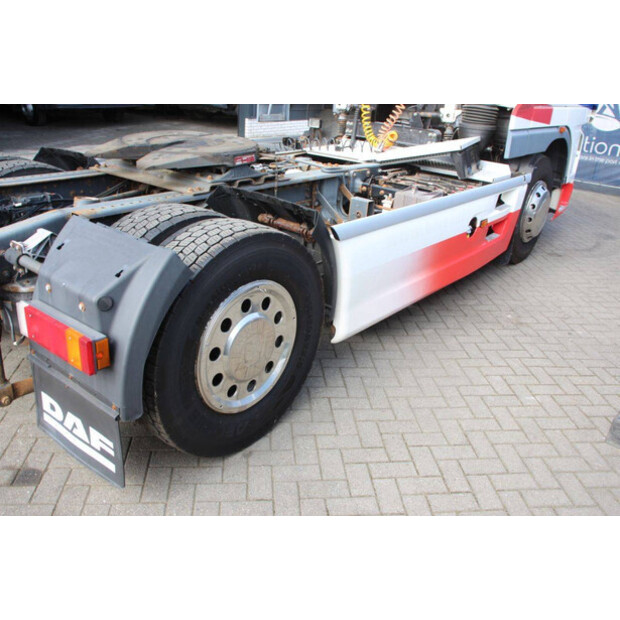 2008 داف XF105-46890032