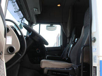 2008-daf-xf105-1448857-46890037