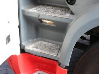 2008-daf-xf105-1448857-46890039