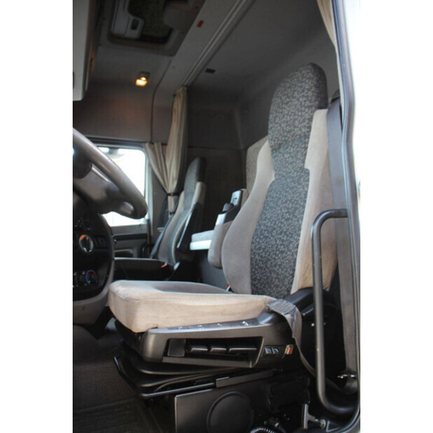 2008 داف XF105-46890040