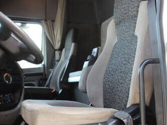 2008-daf-xf105-1448857-46890040