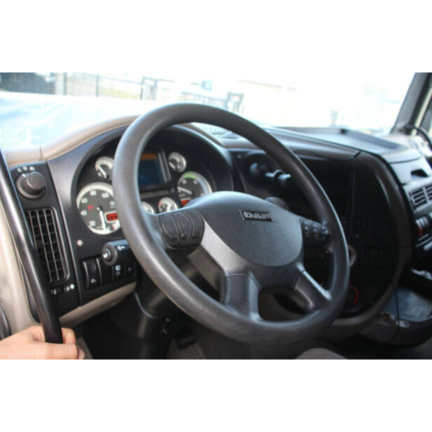 2008 داف XF105-46890042