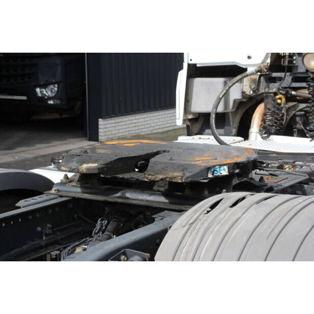 Mercedes-Benz M1843LSN-36P-46890120