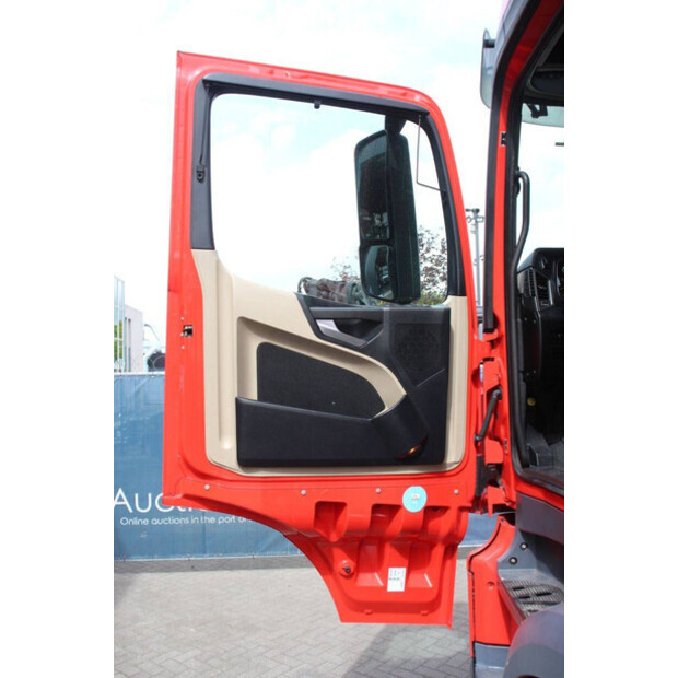 2014 Mercedes-Benz ACTROS-46890168