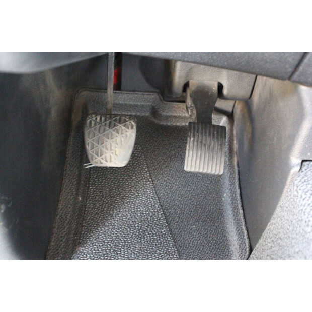 2014 Mercedes-Benz ACTROS-46890176