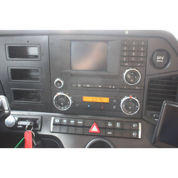 2014 Mercedes-Benz ACTROS-46890180