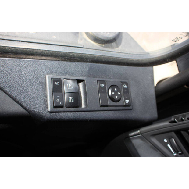 2014 Mercedes-Benz ACTROS-46890184