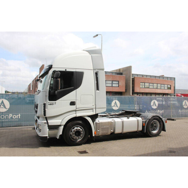 2019 Iveco STRALIS-46890187