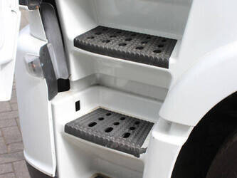 2019-iveco-stralis-1448861-46890213