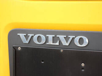 2013-volvo-fh420-1448862-46890243