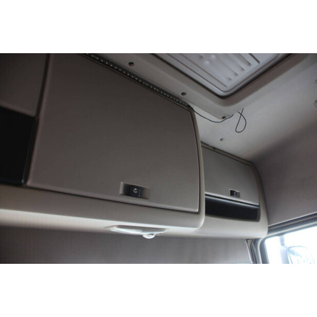 2018 DAF XF480-46890318