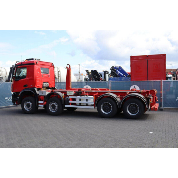 2018 مرسيدس بنز Arocs-46890382