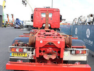 2018-mercedes-benz-arocs-1448865-46890384