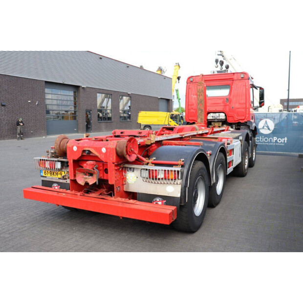 2018 مرسيدس بنز Arocs-46890385