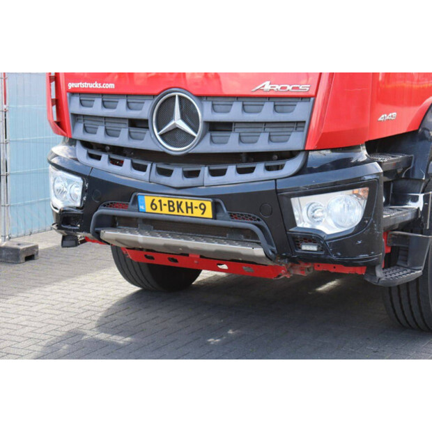 2018 مرسيدس بنز Arocs-46890394