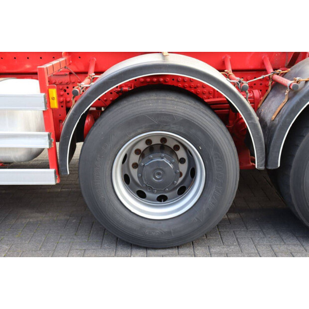 2018 مرسيدس بنز Arocs-46890398