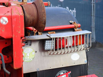 2018-mercedes-benz-arocs-1448865-46890405