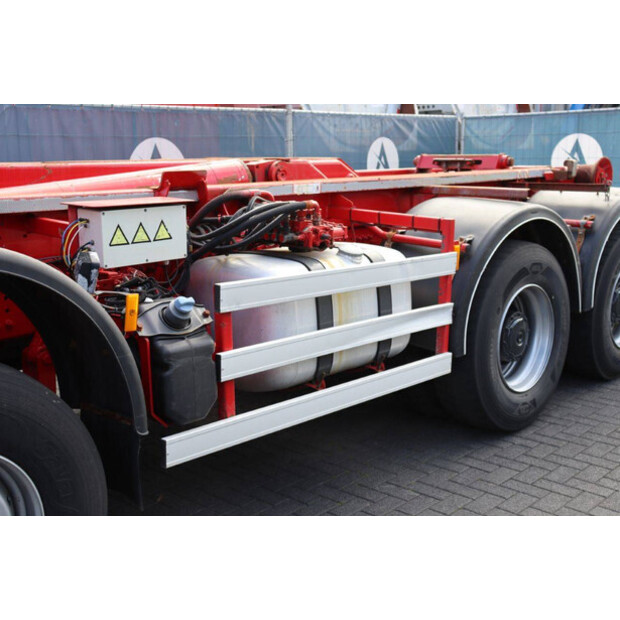 2018 مرسيدس بنز Arocs-46890406