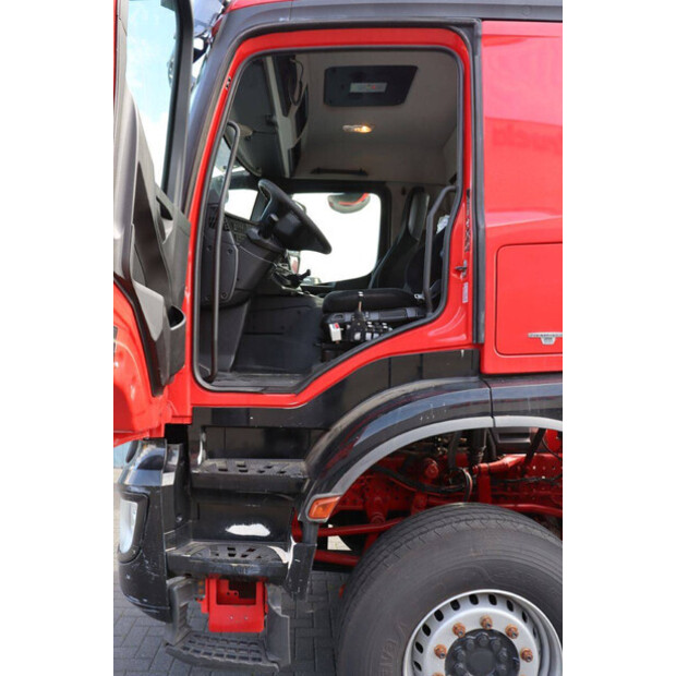 2018 مرسيدس بنز Arocs-46890413