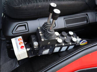 2018-mercedes-benz-arocs-1448865-46890417