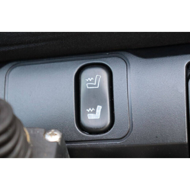 2018 مرسيدس بنز Arocs-46890418